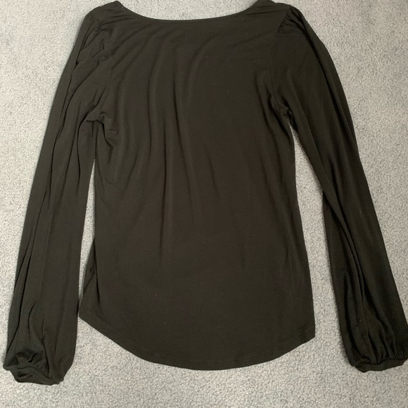 Black AE long sleeve top - rose embroidery - small - Picture 4 of 4
